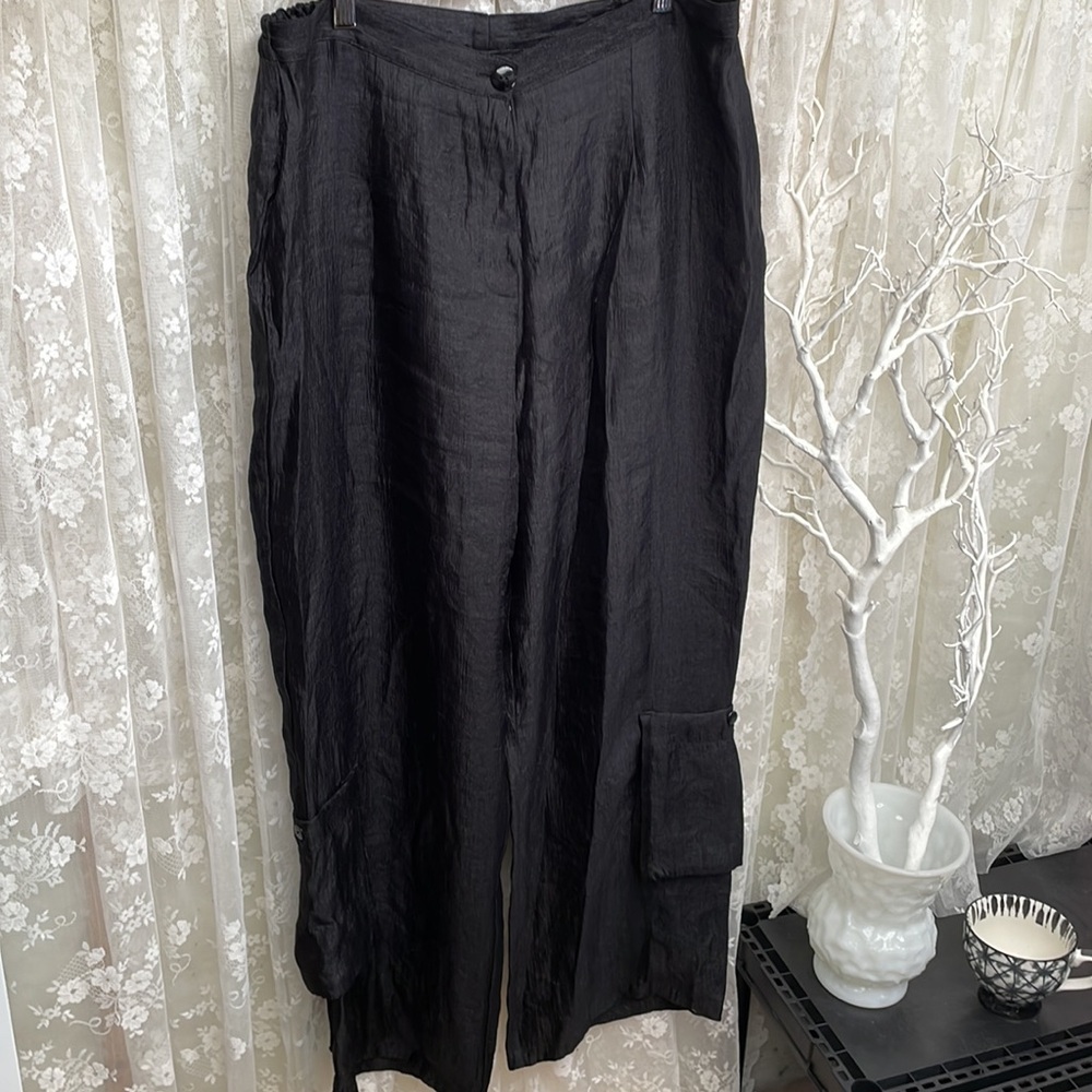 Deep Black Silky Cargo Pants! So Unique and Beautiful 💕